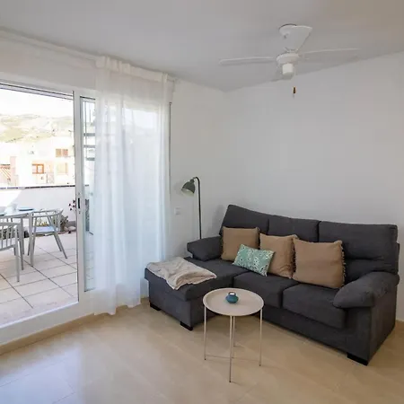 Atico Moderno En El Centro De Apartamento